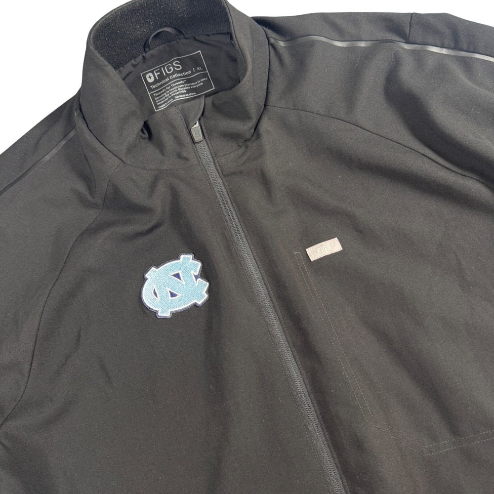 Figs Cokaki Scrub Jacket Mens XL Black UNC Tar Heels Technical Collection Vented